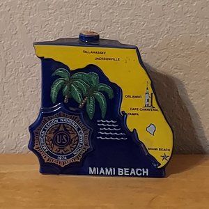 Vintage 1974 Jim Beam Florida Decanter.
